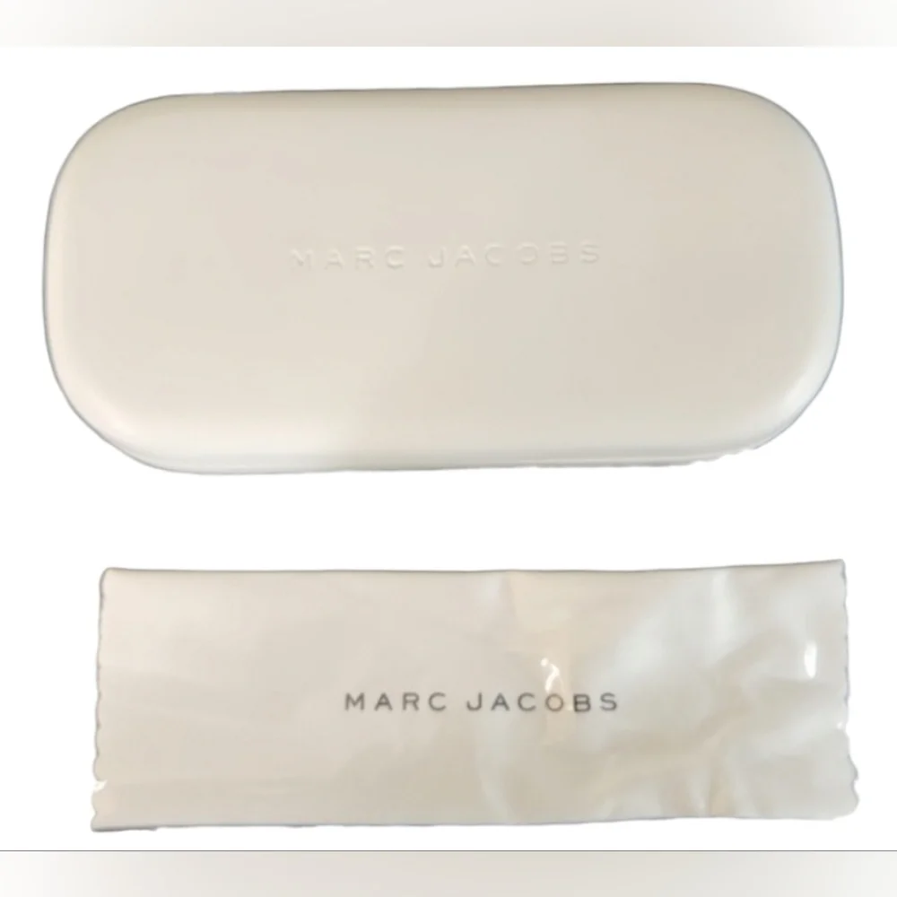 Marc Jacobs Sunglass Case and Cleaning Cloth